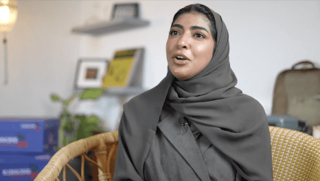 إيمان، طالبة وأخت سالم، شخص من ذوي الهمم